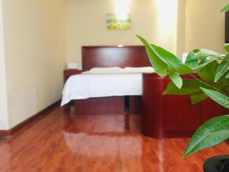 Greentree Inn High Tech Changzhi Road Subway Station Business Hotel Taiyuan  Extérieur photo